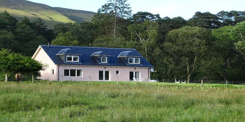The imposing mountain peaks near the holiday home.